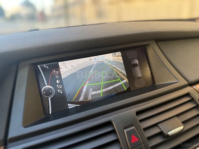 BMW X5 2010, 300,000 km - 3.0 l - Bakı