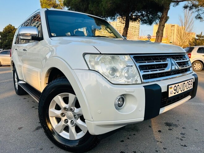 Mitsubishi Pajero 2011, 142,000 km - 3.5 l - Bakı