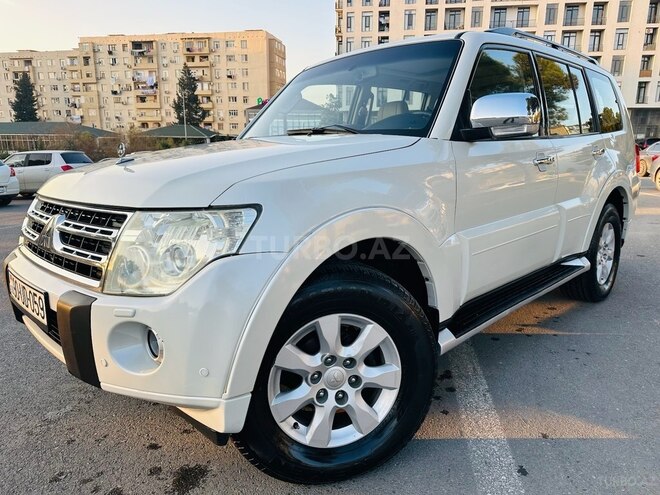 Mitsubishi Pajero 2011, 142,000 km - 3.5 l - Bakı