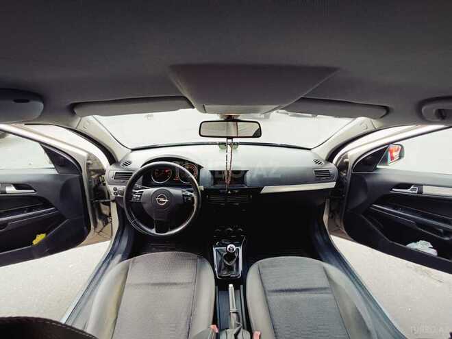 Opel Astra 2009, 19,500 km - 1.4 l - Bakı