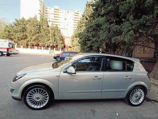 Opel Astra 2009, 19,500 km - 1.4 l - Bakı