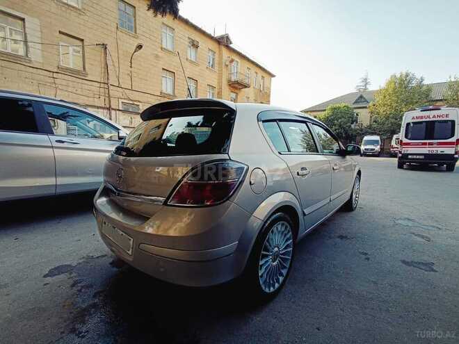 Opel Astra 2009, 19,500 km - 1.4 l - Bakı
