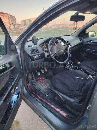 Opel Astra 2006, 352,000 km - 1.4 l - Bakı