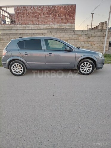 Opel Astra 2006, 352,000 km - 1.4 l - Bakı