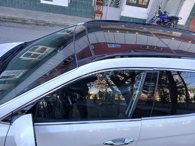 Hyundai Santa Fe 2014, 20,000 km - 2.0 l - Qusar