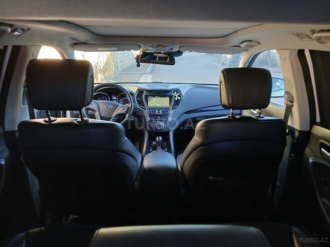 Hyundai Santa Fe 2014, 20,000 km - 2.0 l - Qusar