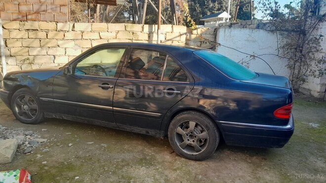 Mercedes E 200 1997, 267,000 km - 2.0 l - Şirvan