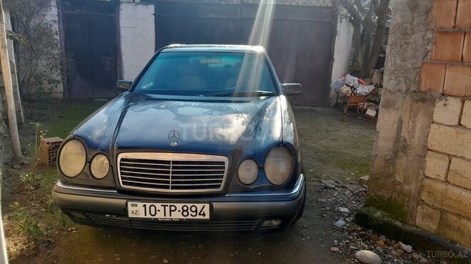 Mercedes E 200 1997, 267,000 km - 2.0 l - Şirvan