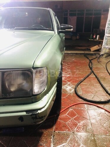 Mercedes E 230 1989, 551,000 km - 2.3 l - Bakı