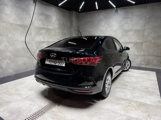 Hyundai Accent 2022, 23,800 km - 1.6 л - Bakı