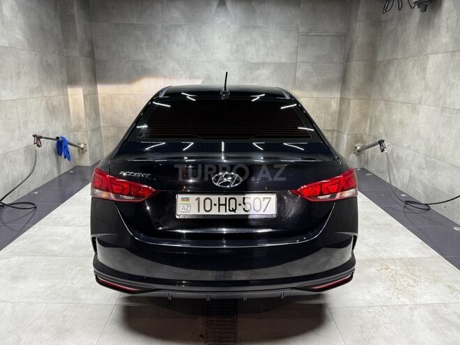 Hyundai Accent 2022, 23,800 km - 1.6 л - Bakı