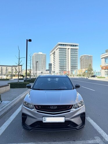 Geely Coolray-1