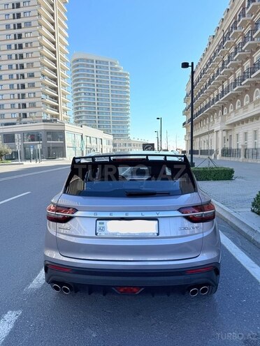 Geely Coolray-10