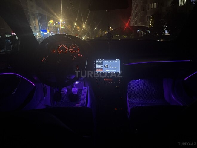 BMW 318 2000, 430,000 km - 1.9 l - Mingəçevir
