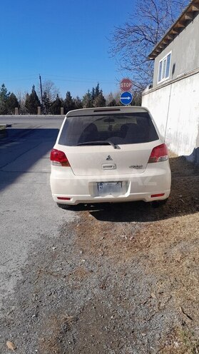 Mitsubishi Airtrek 2002, 416,211 km - 2.0 л - Şəki