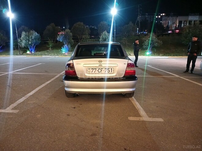 Opel Vectra 1999, 555,500 km - 1.6 l - Bakı