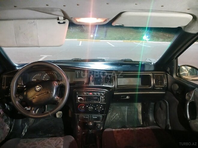 Opel Vectra 1999, 555,500 km - 1.6 l - Bakı
