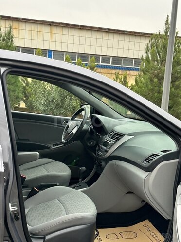 Hyundai Accent 2017, 93,500 km - 1.6 l - Bakı