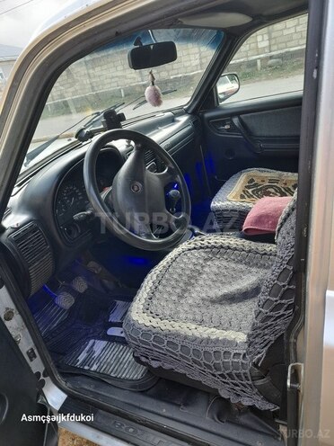 GAZ 31105 2004, 364,370 km - 2.3 l - Quba