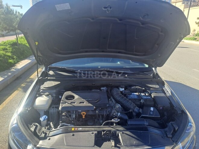 Hyundai Avante 2015, 196,090 km - 1.6 l - Bakı