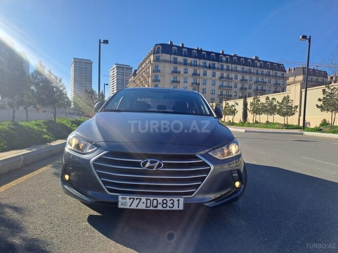 Hyundai Avante 2015, 196,090 km - 1.6 l - Bakı