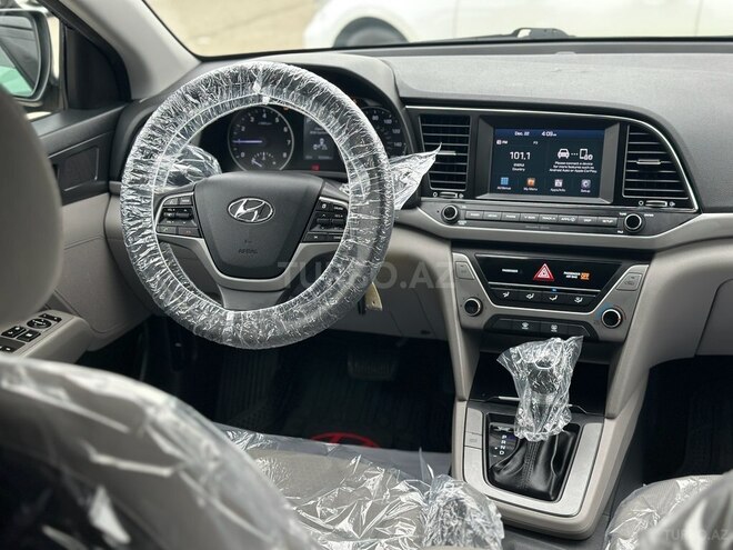 Hyundai Elantra 2018, 103,000 km - 2.0 l - Bakı