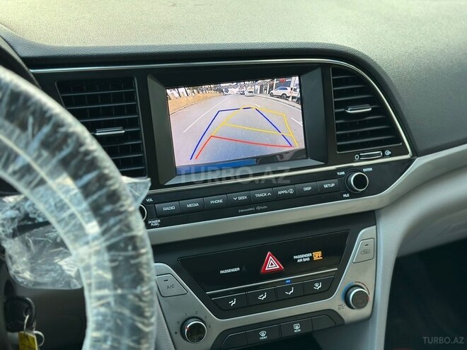 Hyundai Elantra 2018, 103,000 km - 2.0 l - Bakı