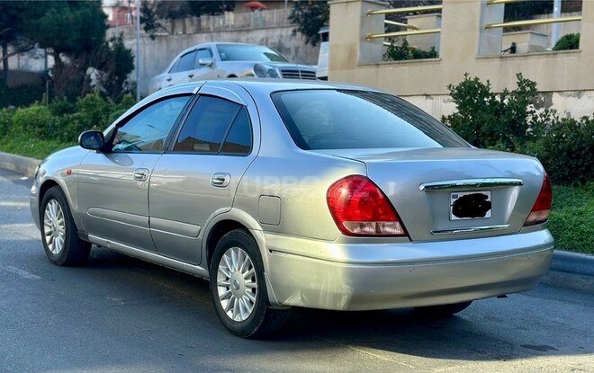 Nissan Sunny 2006, 410,000 km - 1.3 l - Bakı