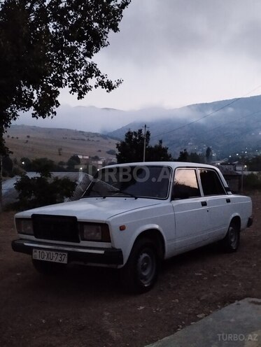 LADA (VAZ) 2107 2005, 50,000 km - 1.6 l - Lerik