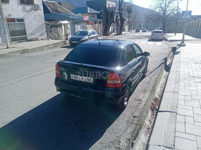 Opel Astra 2006, 123,456 km - 1.4 l - Şəki