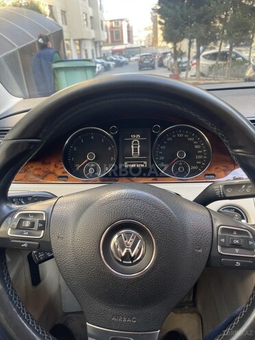 Volkswagen Passat 2010, 221,000 km - 1.8 l - Bakı