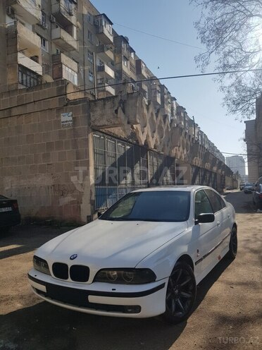 BMW 528 1996, 258,000 km - 2.8 л - Bakı