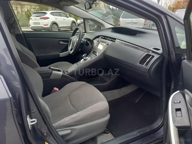 Toyota Prius 2012, 323,607 km - 1.8 l - Bakı
