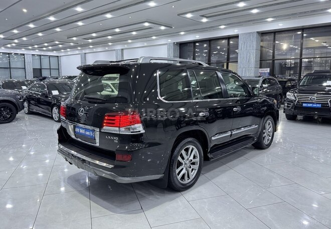 Lexus LX 570-6