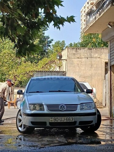 Volkswagen Bora 2000, 441,000 km - 1.6 л - Bakı