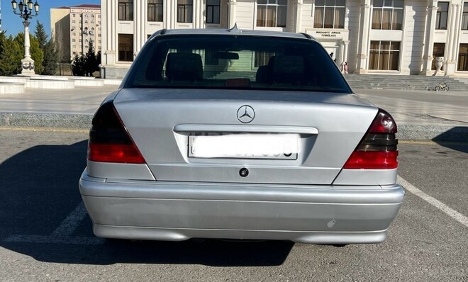 Mercedes C 180 1997, 485,000 km - 1.8 l - Bakı