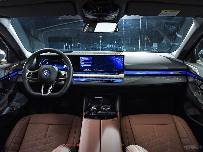BMW i5 2025, 0 km - 0.0 l - Bakı