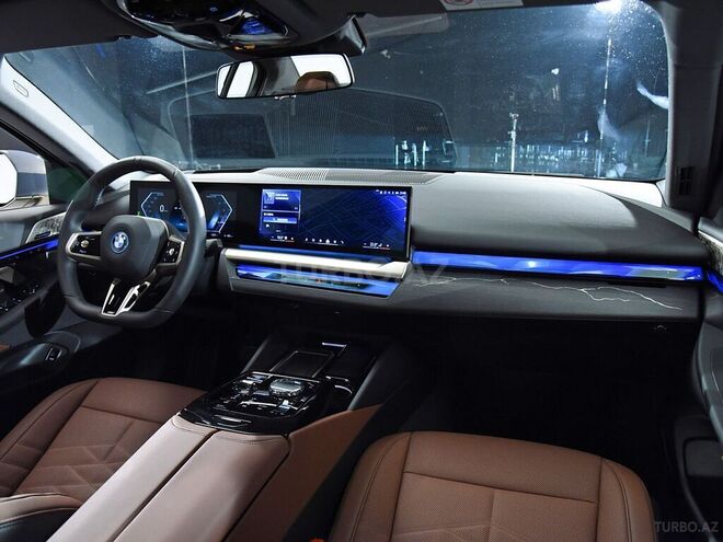 BMW i5 2025, 0 km - 0.0 l - Bakı