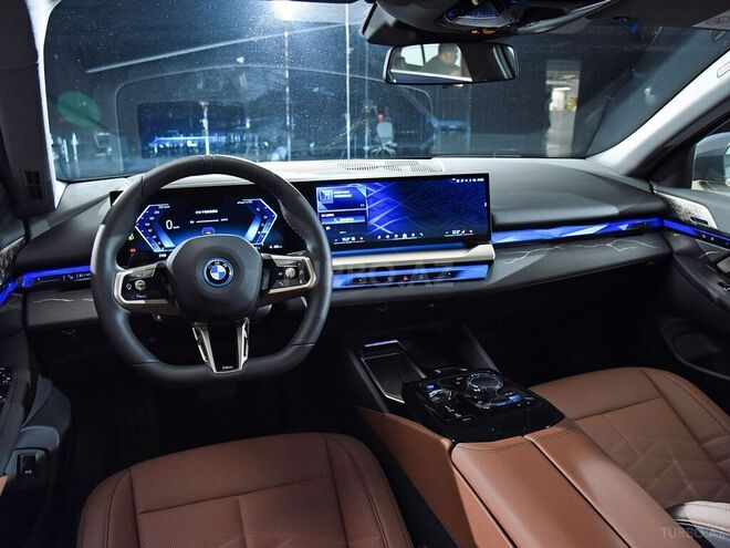 BMW i5 2025, 0 km - 0.0 l - Bakı