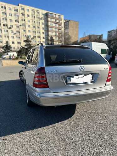 Mercedes C 220 d 2005, 426,260 km - 2.2 l - Bakı