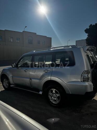 Mitsubishi Pajero 2007, 193,000 km - 3.0 l - Bakı