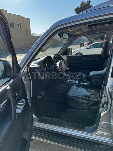 Mitsubishi Pajero 2007, 193,000 km - 3.0 l - Bakı