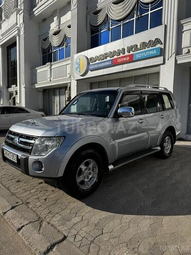 Mitsubishi Pajero 2007, 193,000 km - 3.0 l - Bakı