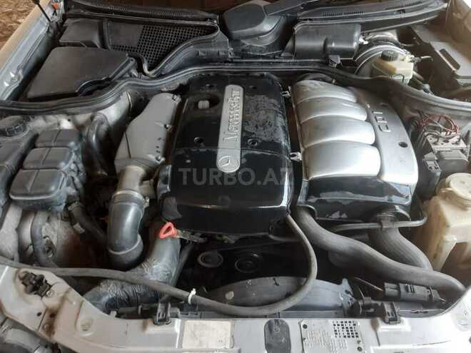 Mercedes E 220 d 2001, 490,000 km - 2.2 л - Şirvan