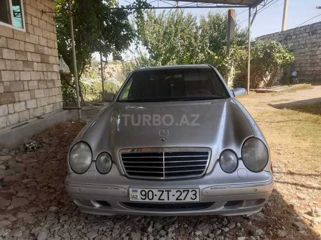 Mercedes E 220 d 2001, 490,000 km - 2.2 л - Şirvan