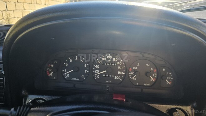 GAZ 31105 2006, 129,000 km - 2.4 l - Zaqatala