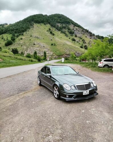 Mercedes E 350 2005, 275,000 km - 3.5 l - Bakı