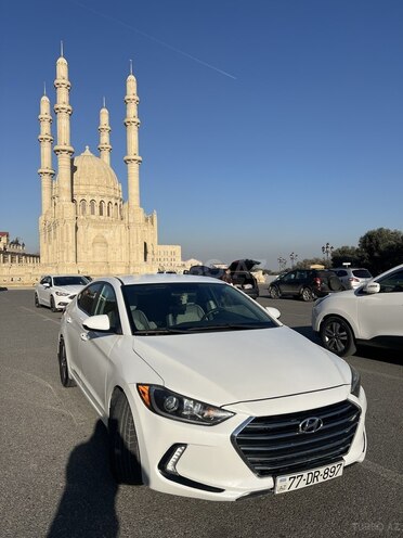 Hyundai Elantra 2016, 77,000 km - 2.0 l - Bakı