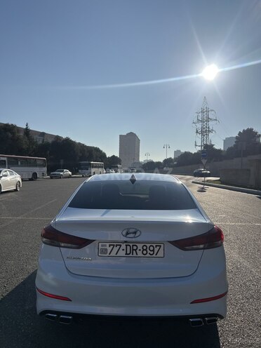 Hyundai Elantra 2016, 77,000 km - 2.0 l - Bakı