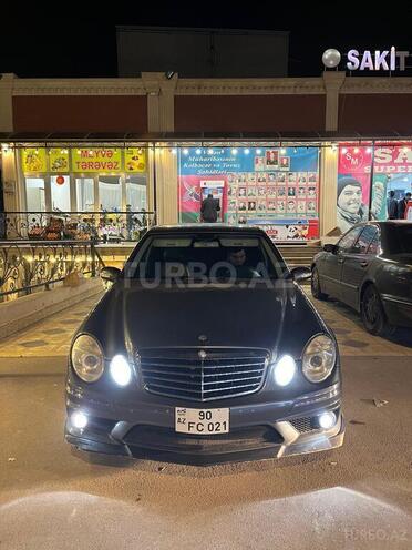 Mercedes E 350 2005, 275,000 km - 3.5 l - Bakı